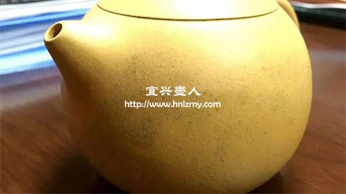 紫砂壺吐黑了就說(shuō)明泥料不好嗎 2