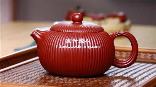 紫砂壺大紅袍泥和朱泥的區(qū)別有哪些