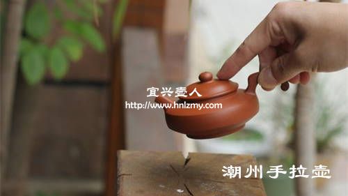 手拉壺和紫砂壺泡茶的區(qū)別