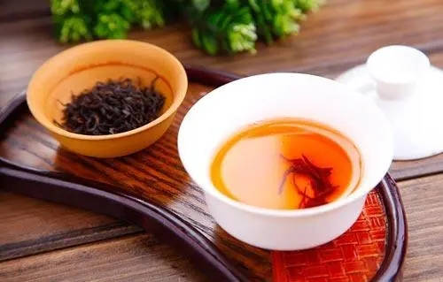 紅茶和綠茶能用同一個(gè)壺嗎
