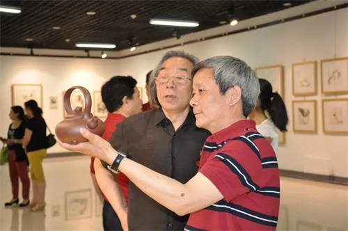 陳洪平個(gè)人簡介照片