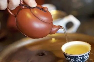 普通的紫砂壺喝茶對(duì)人體有什么傷害沒(méi)有