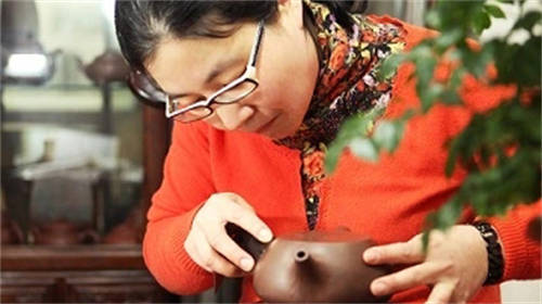顧濤紫砂壺大師個(gè)人簡介