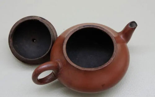 紫砂壺時(shí)間長(zhǎng)了發(fā)黑有茶垢怎么清理2