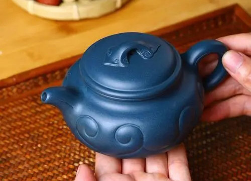 天青泥紫砂壺不是藍(lán)色的
